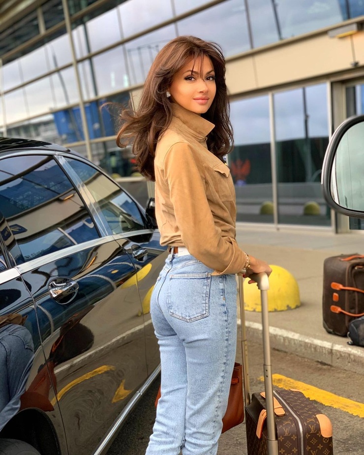 Alena Khovrina Alena Khovrina