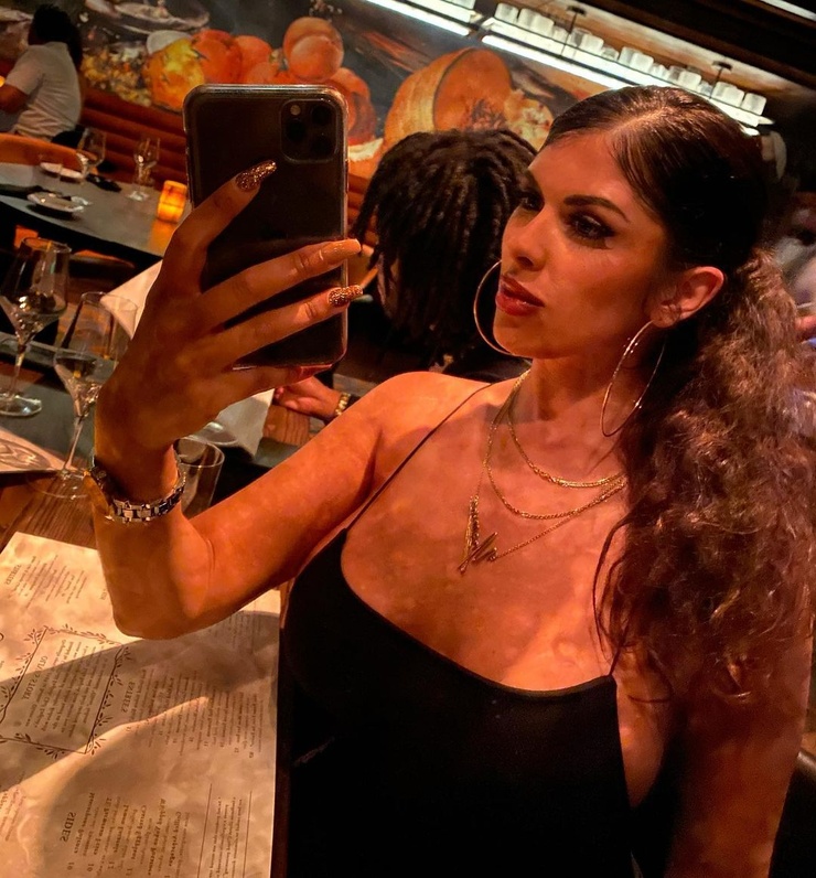 Yasmina Angele