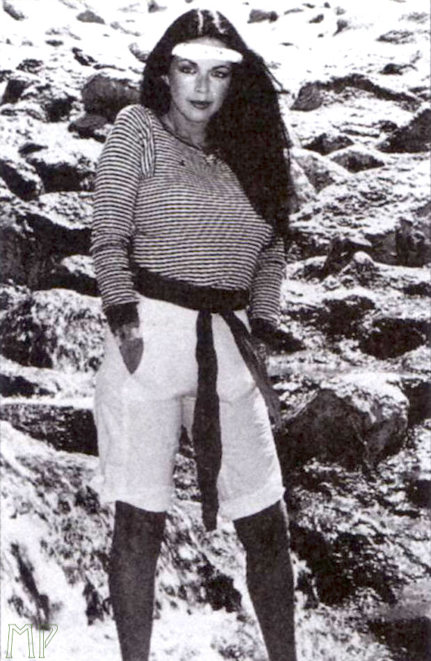 Picture of Raven De La Croix