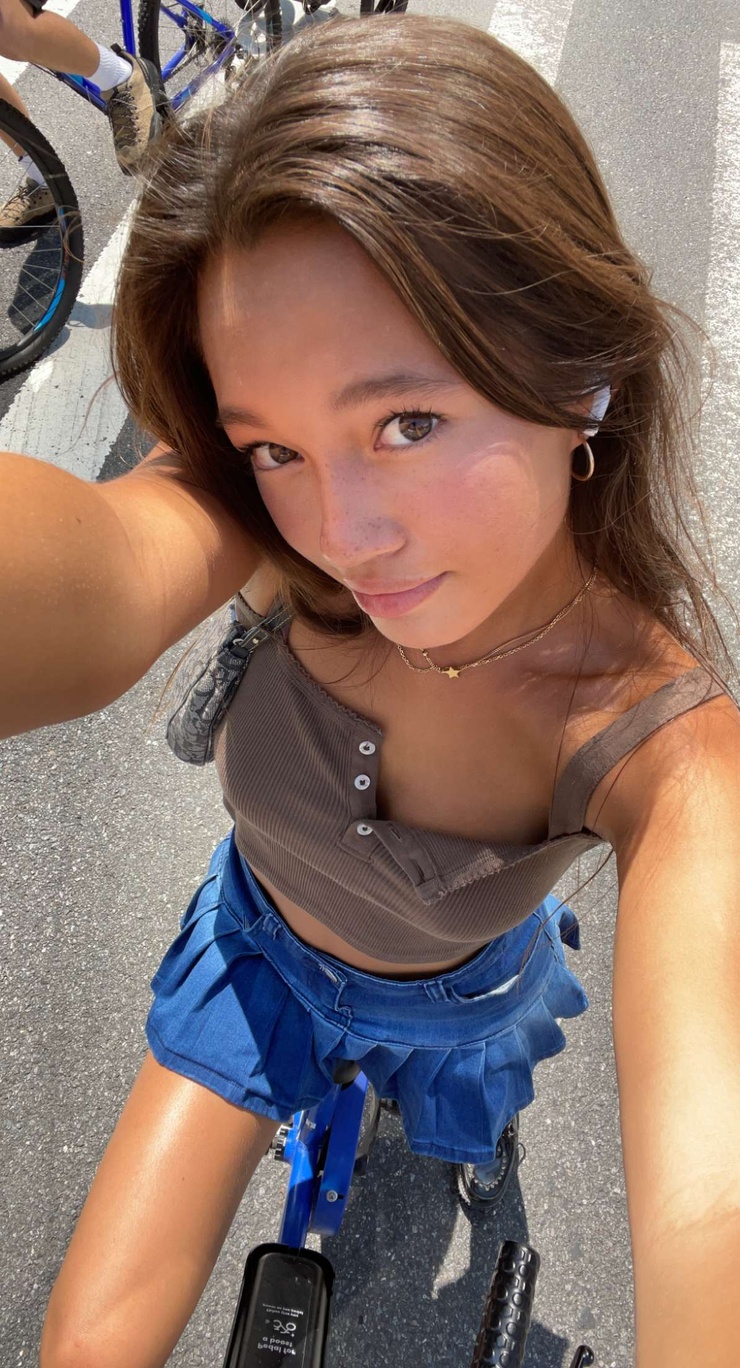 Lily Chee Lily Chee