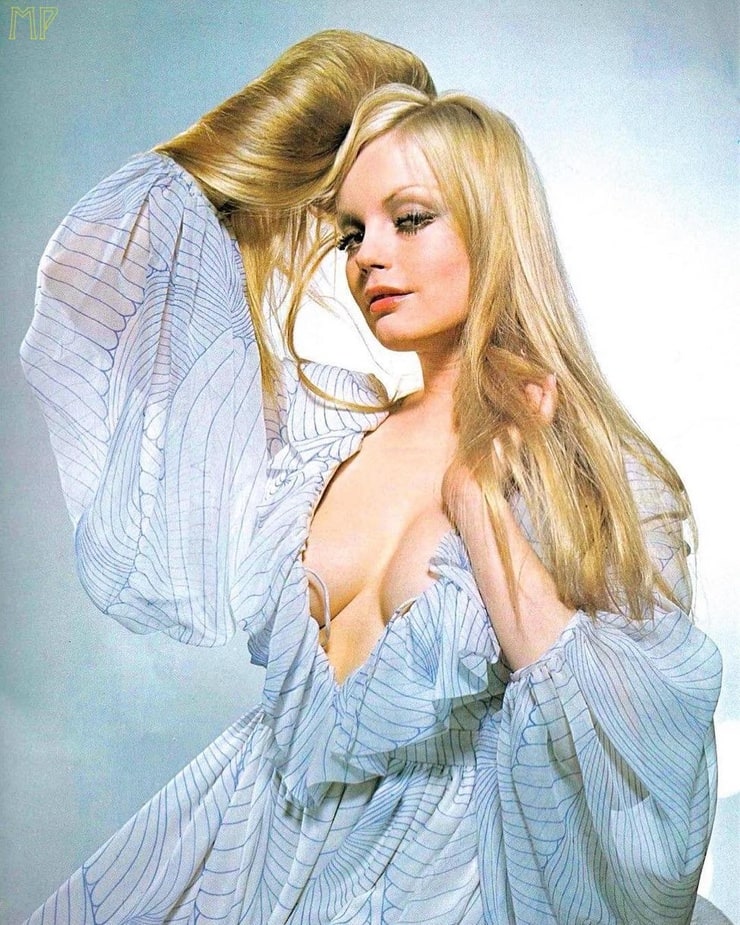 Alexandra Hay Alexandra Hay