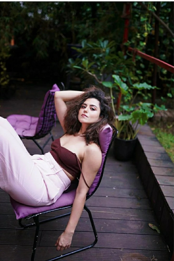 Riddhi Dogra