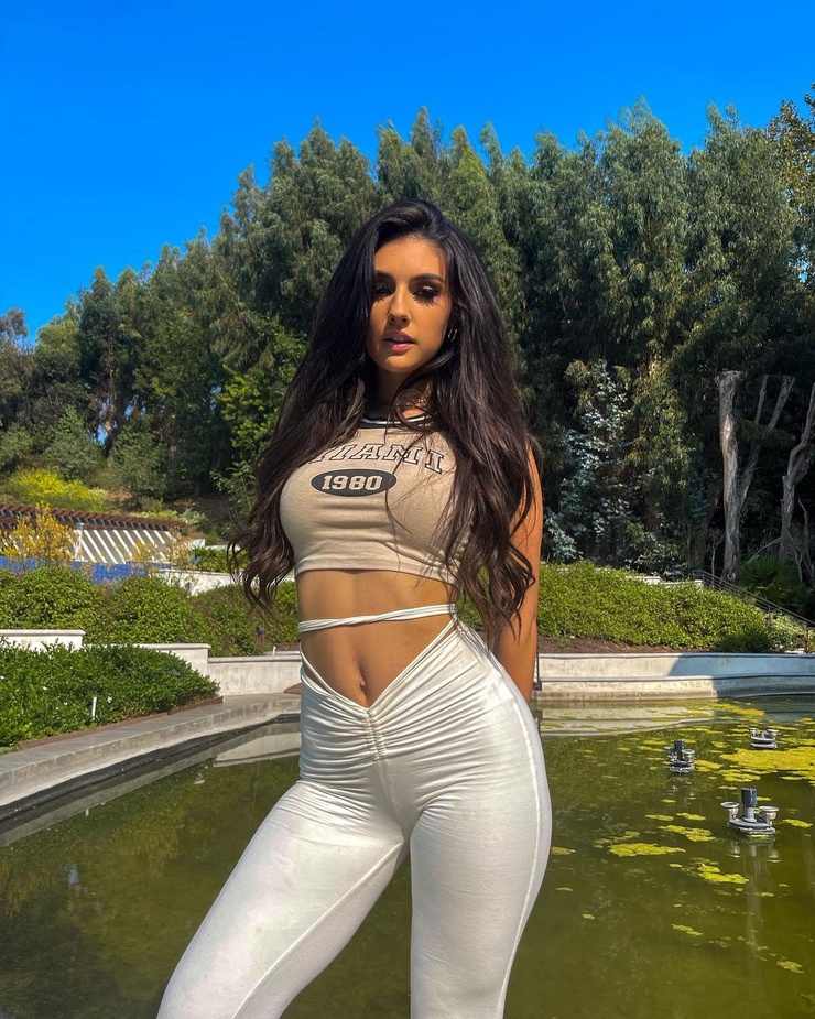 Natalie Gibson Natalie Gibson