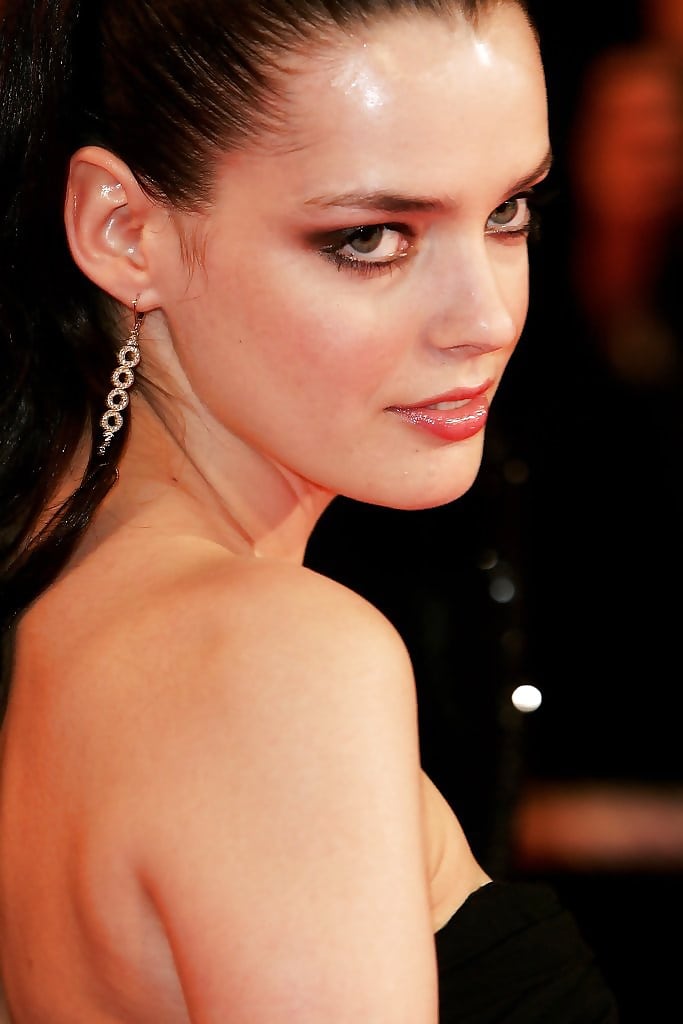 Roxane Mesquida