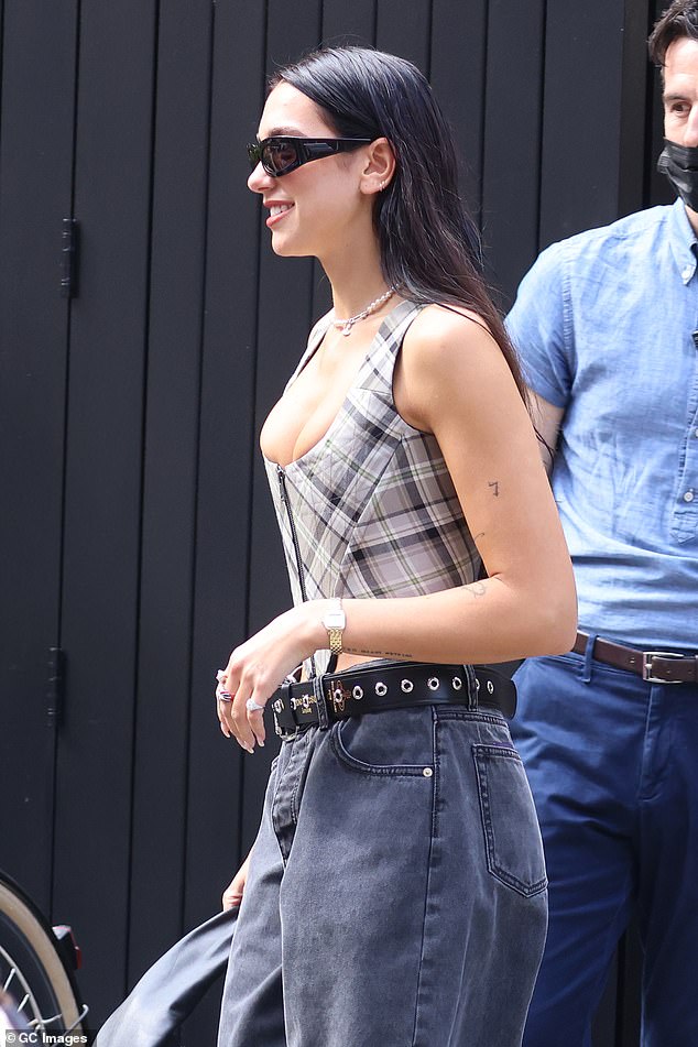 Dua Lipa