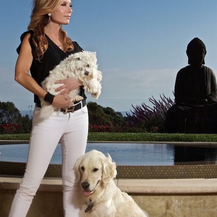 Tracey E. Bregman