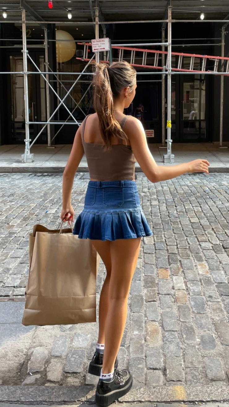 Lily Chee Lily Chee