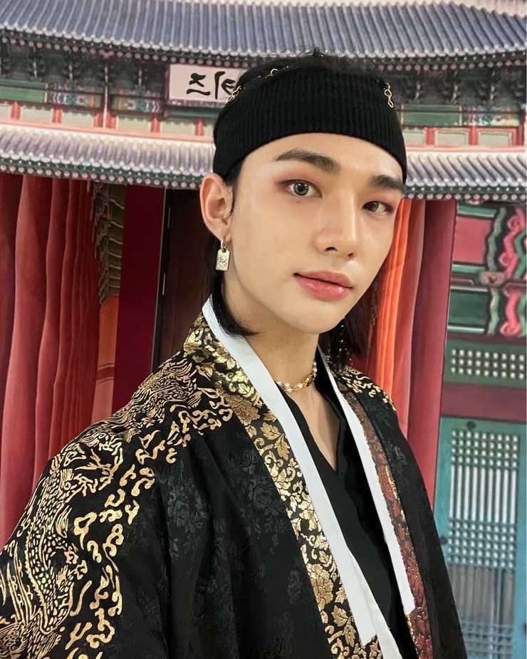 Hyun-Jin Hwang