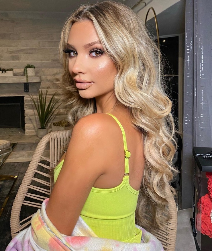 Alexa Collins