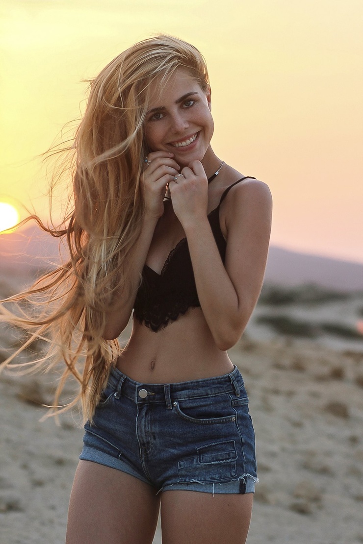 Vanessa Liebe Vanessa Liebe