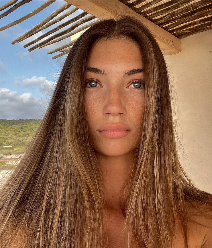Lorena RAE Lorena RAE