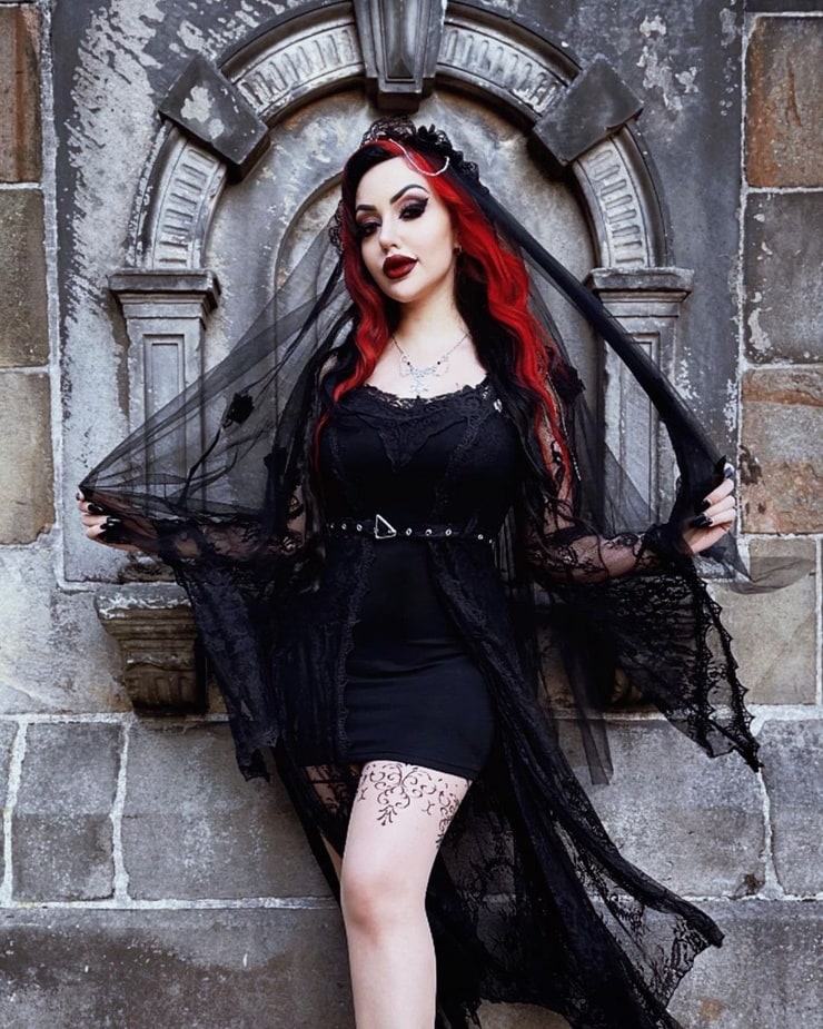 Picture of Dani Divine