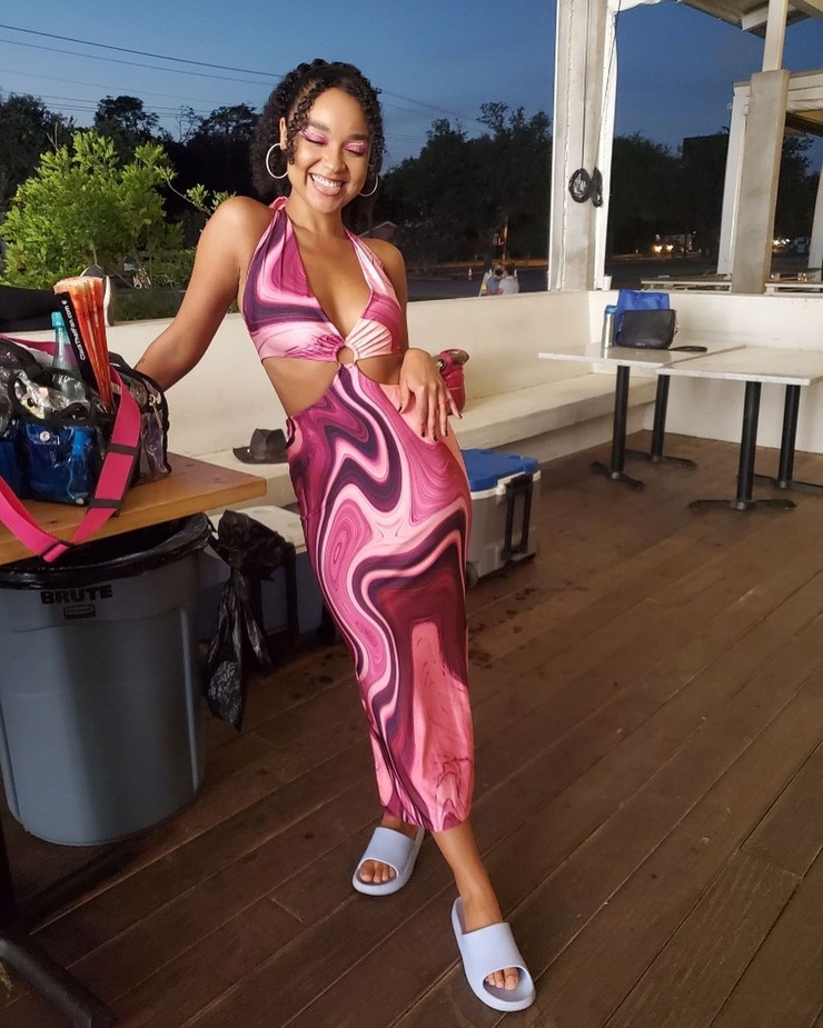 Aisha Dee