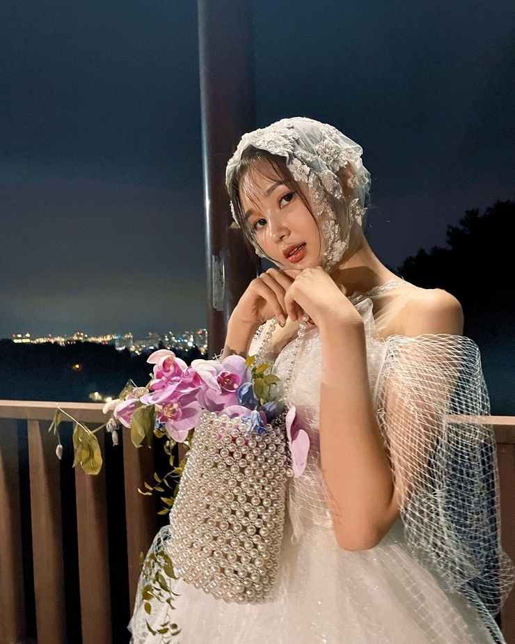 Shin Eun-ji