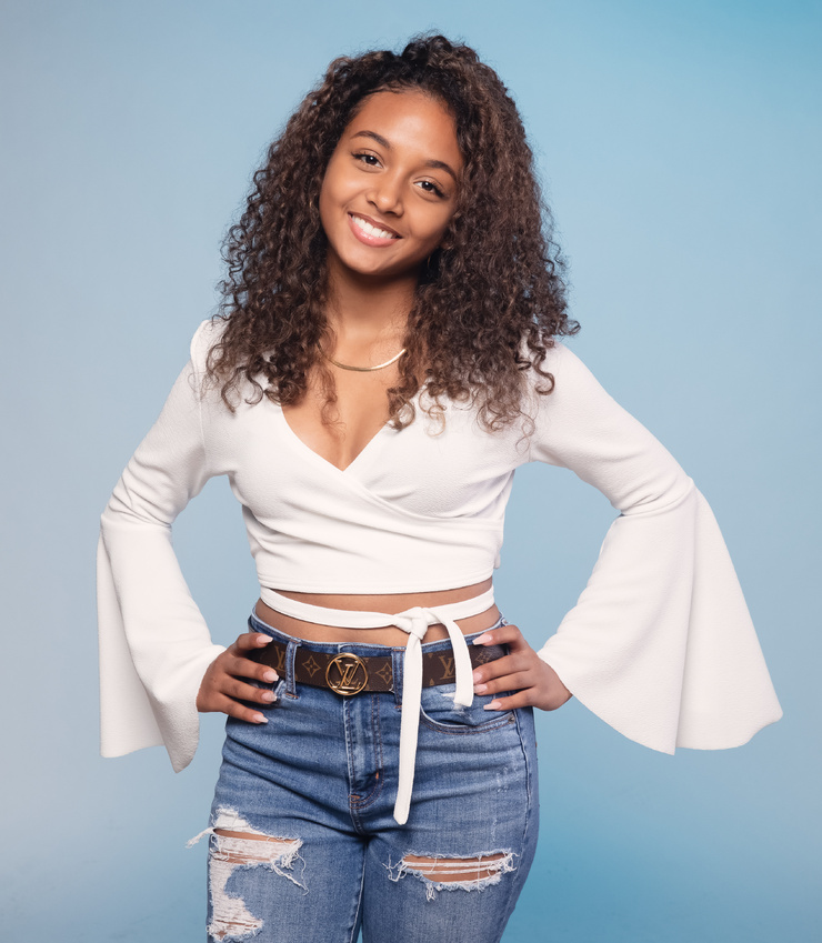 Lexi Vee