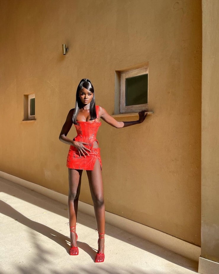 Duckie Thot Picture 7717