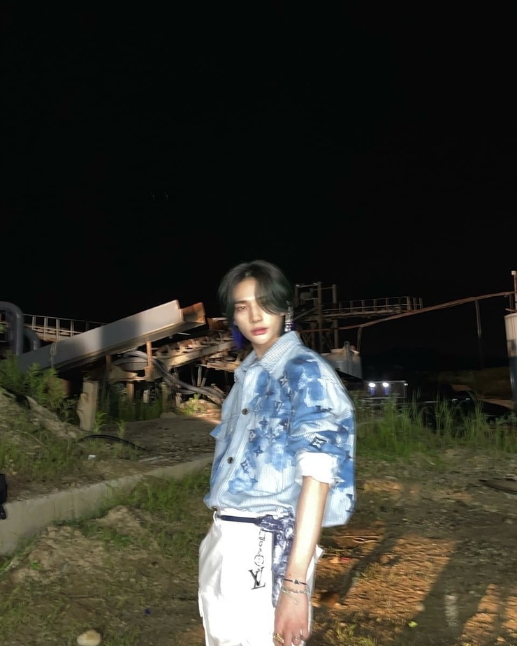 Hyun-Jin Hwang Hyun-Jin Hwang