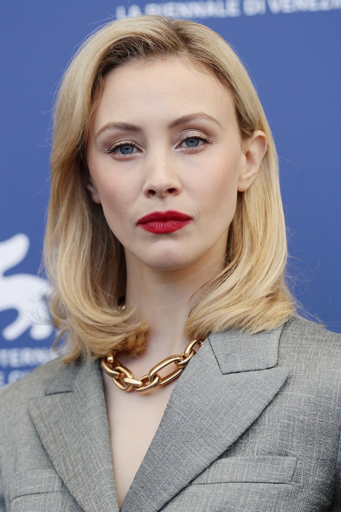 Sarah Gadon Sarah Gadon