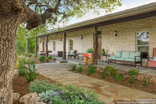 564 Prado Xing, Boerne, TX 78006
