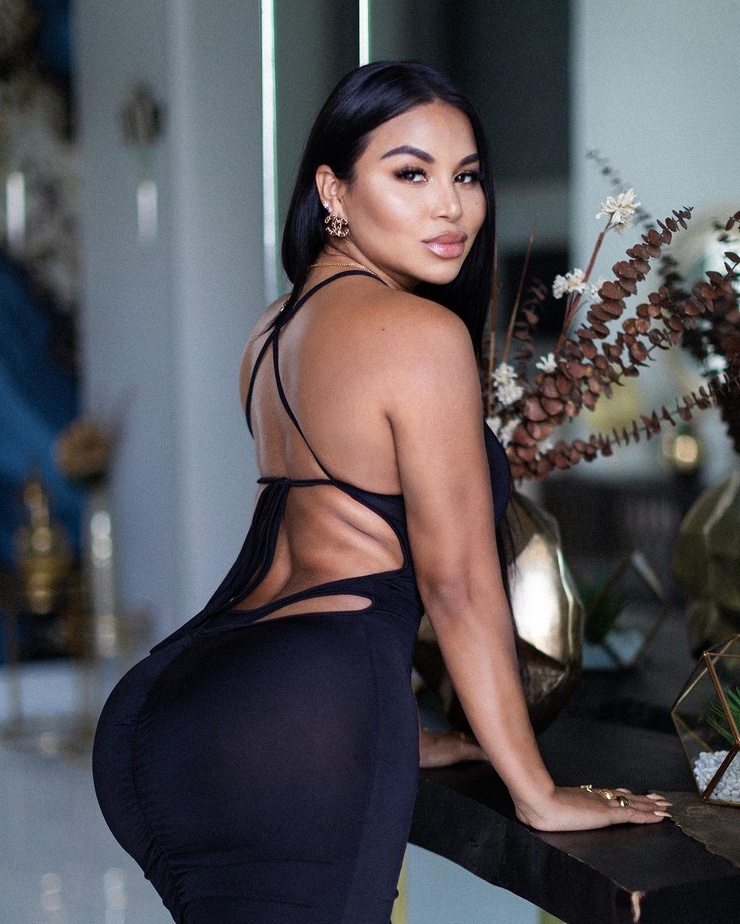 Dolly Castro Dolly Castro