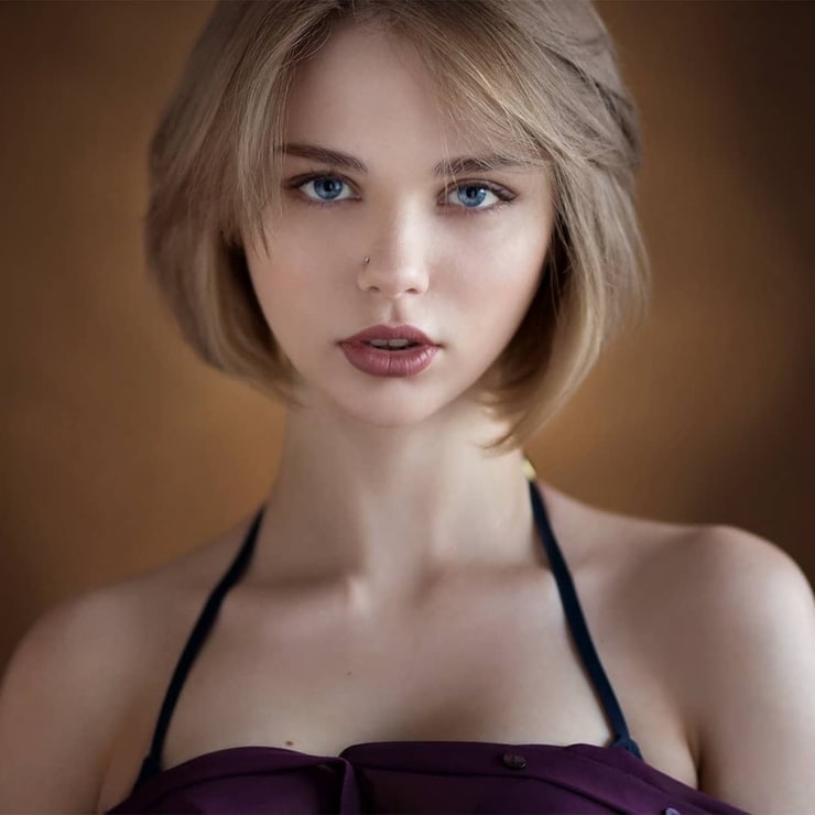 Anastasia Yumasheva Anastasia Yumasheva