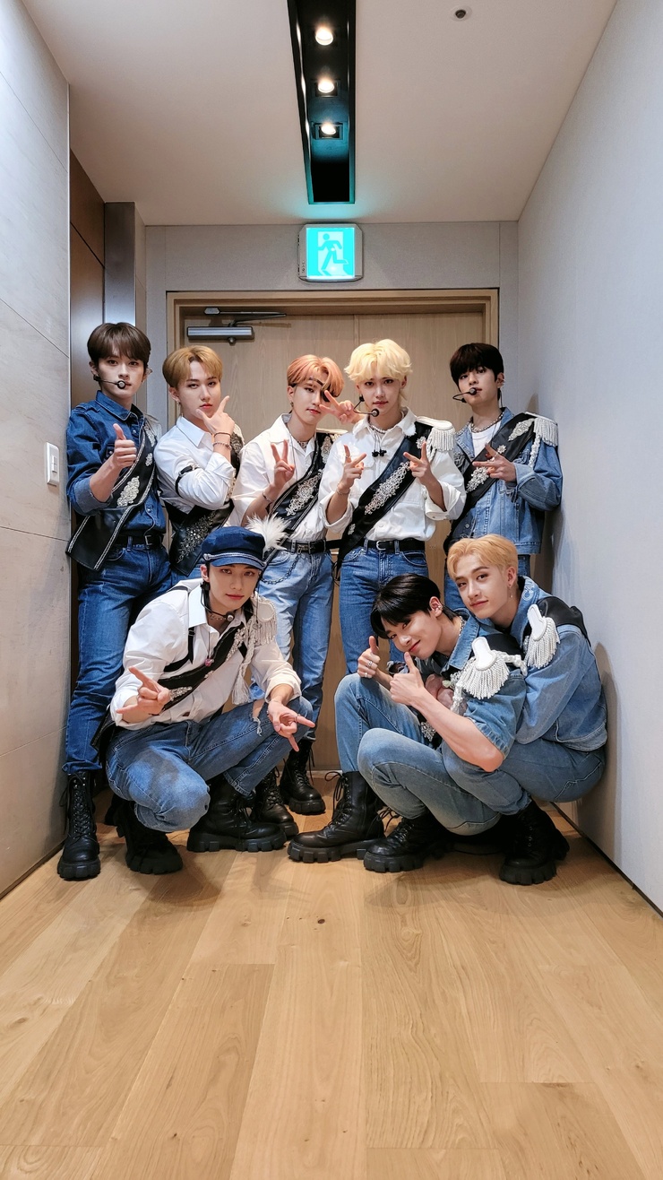 Stray Kids