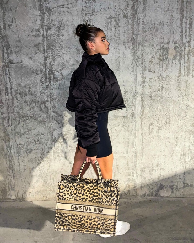 Kalani Hilliker Kalani Hilliker