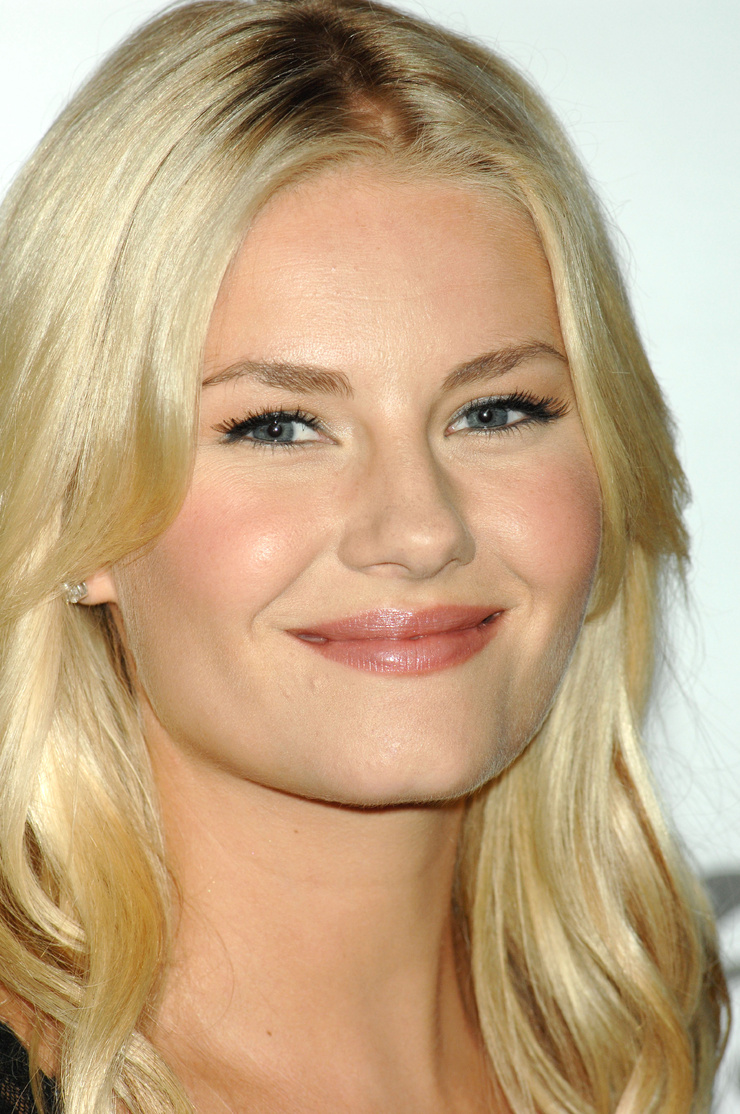 Elisha Cuthbert