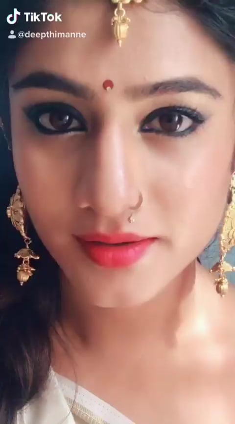Deepthi Manne