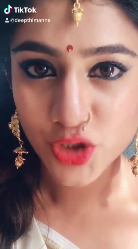 Deepthi Manne