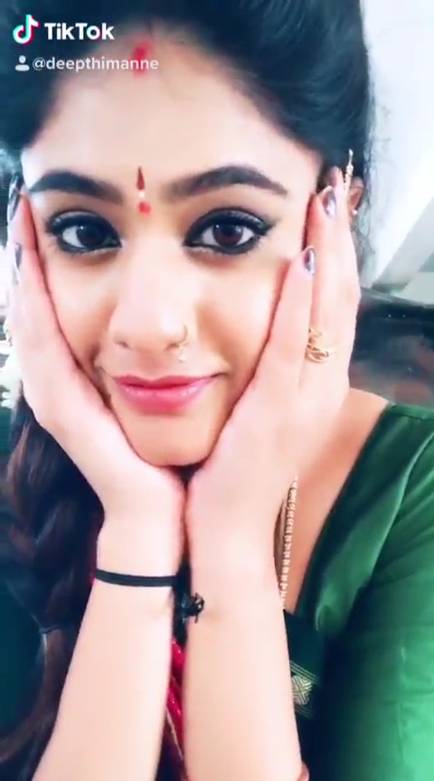 Deepthi Manne