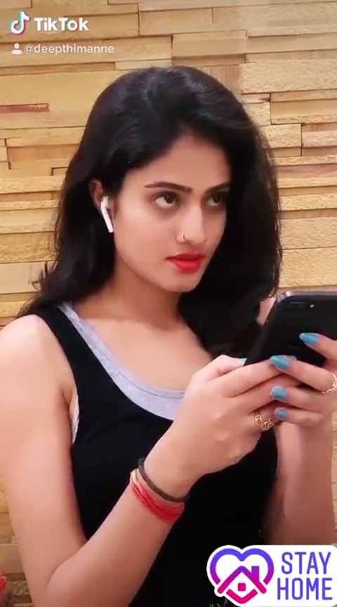 Deepthi Manne