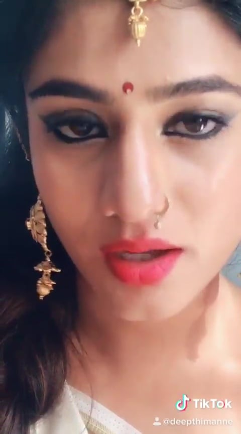 Deepthi Manne
