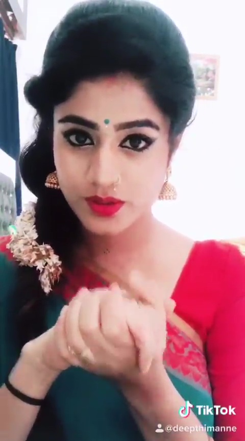 Deepthi Manne
