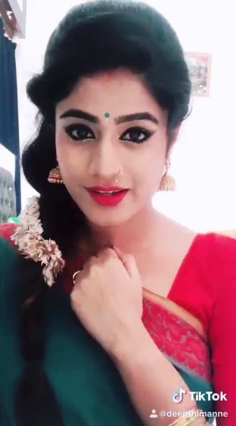 Deepthi Manne