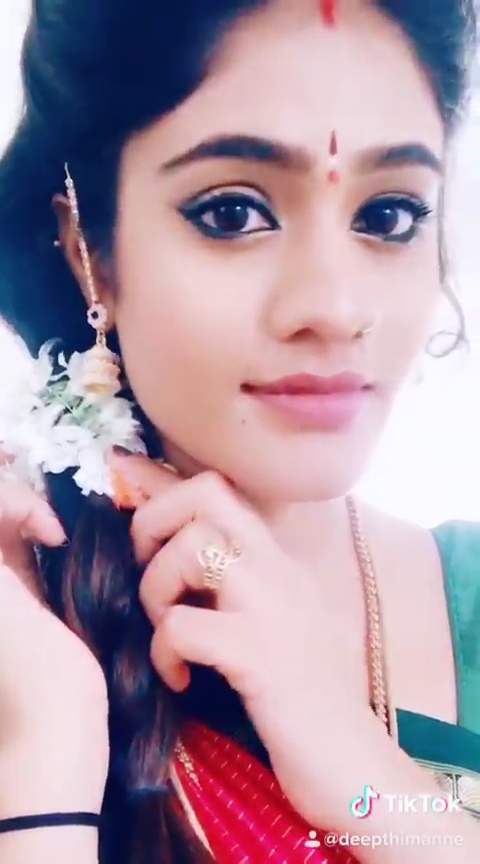 Deepthi Manne