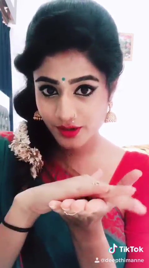 Deepthi Manne