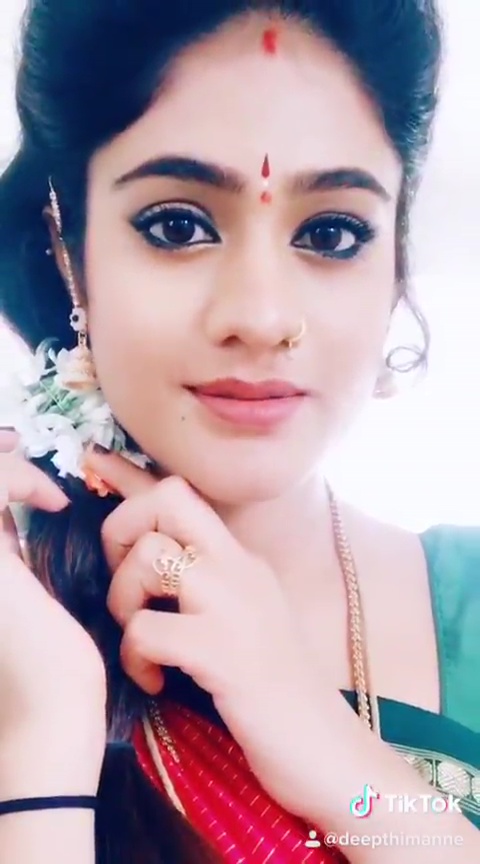 Deepthi Manne