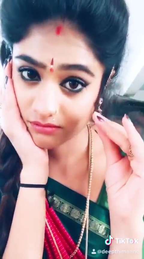 Deepthi Manne
