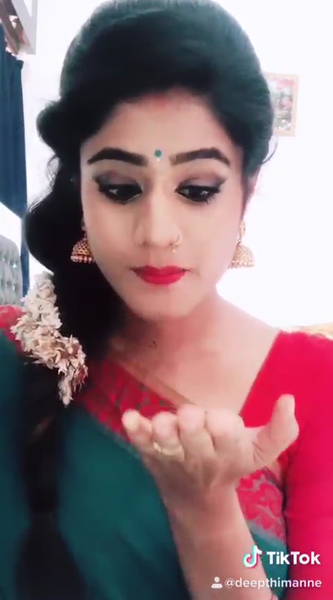 Deepthi Manne