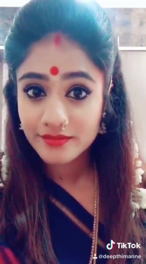 Deepthi Manne