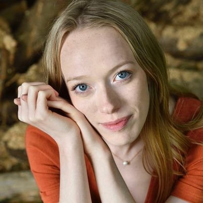 Amybeth McNulty