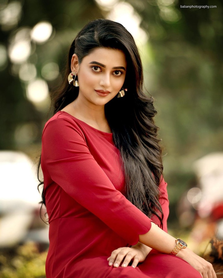 Ushasi Ray