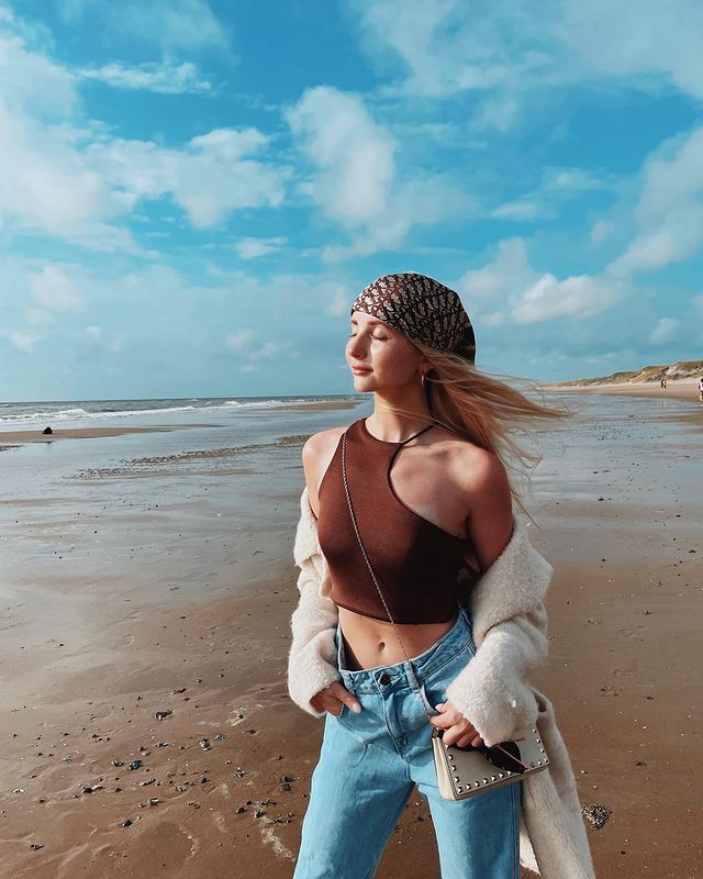 Anna Hiltrop Anna Hiltrop