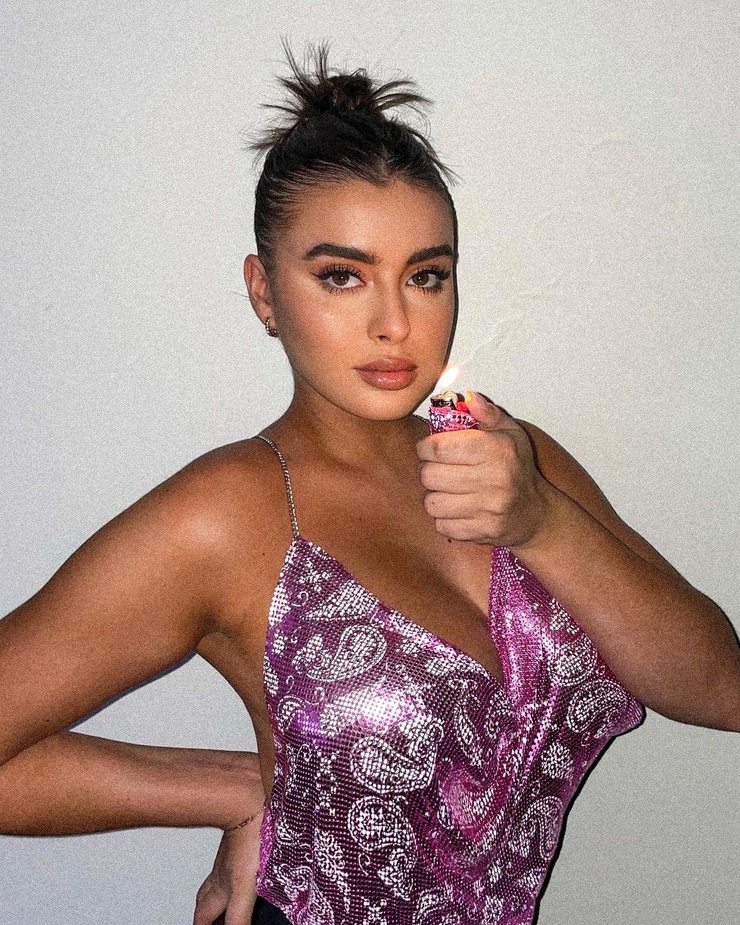 Kalani Hilliker Kalani Hilliker