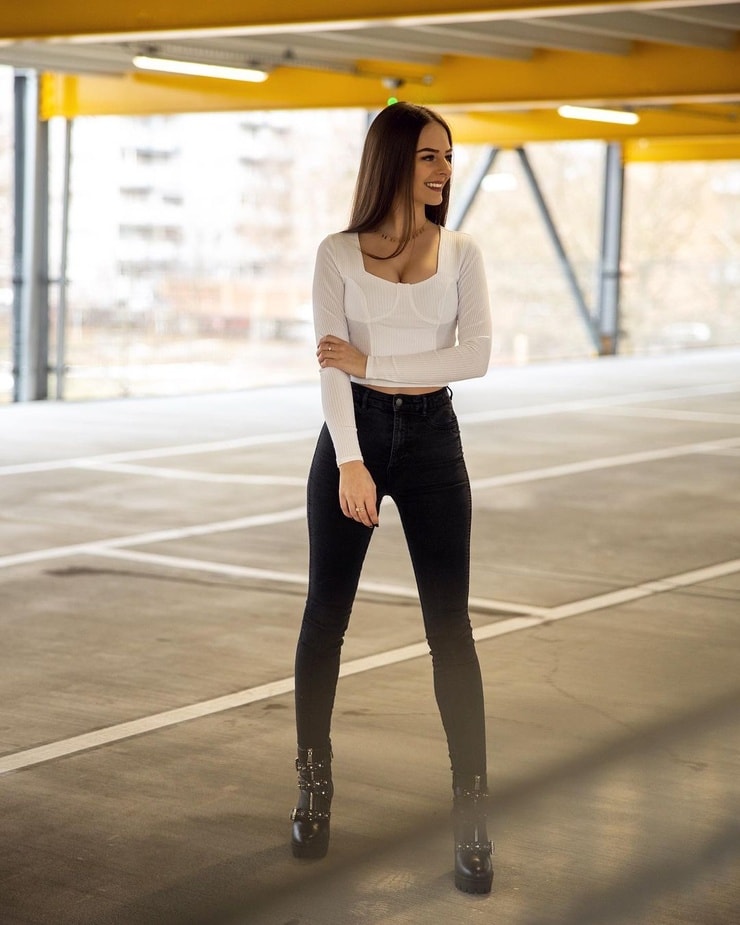 Julia Hofer