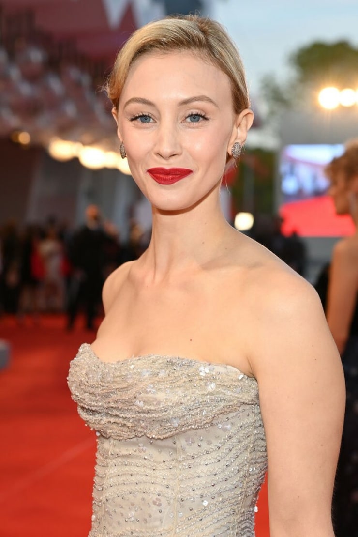 Sarah Gadon