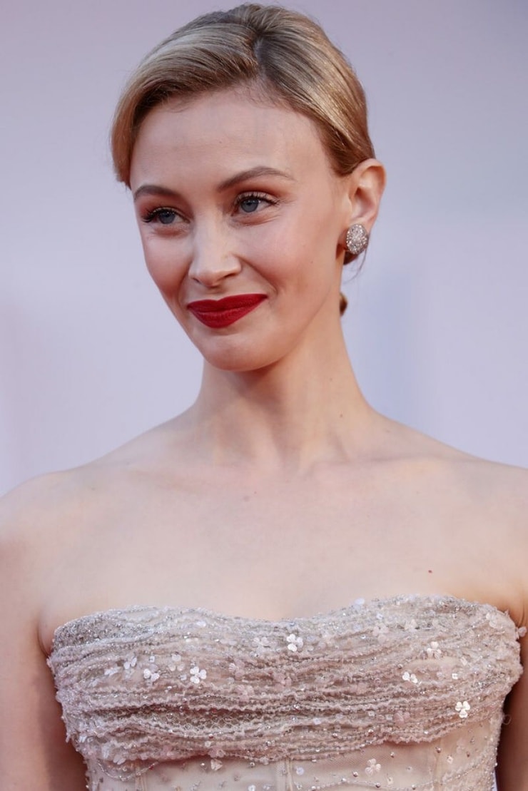 Picture of Sarah Gadon