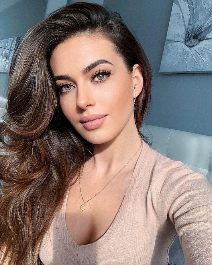 Izabela Ion Izabela Ion