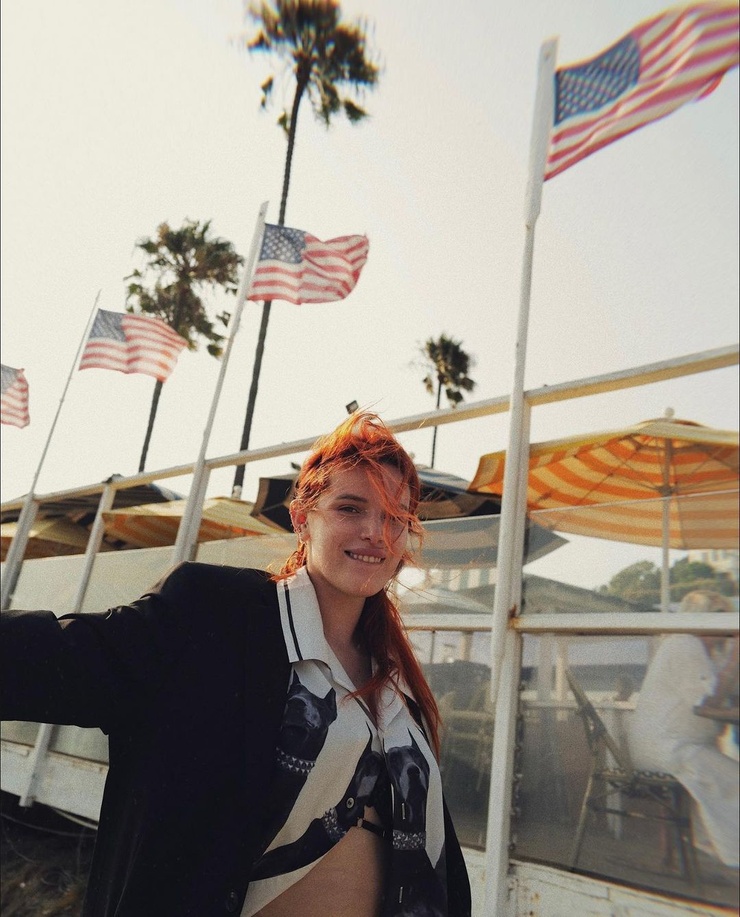 Bella Thorne Bella Thorne
